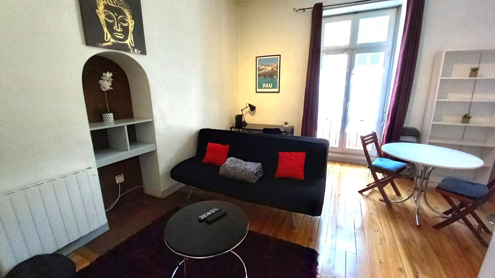 Apartament Le Gambetta T2 Cosy Hypercentre Wifi Fibre Avec Parking Pau Zewnętrze zdjęcie